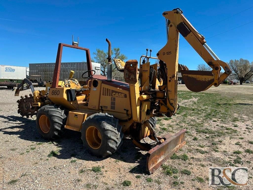 Case 660 Equipment Image0