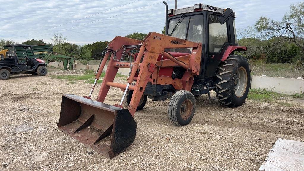 Main image Case IH 685