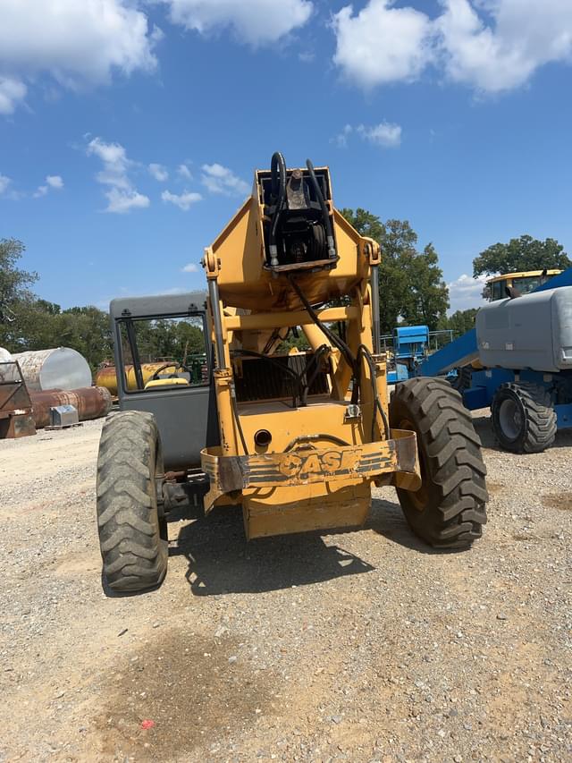 Image of Case 686G equipment image 2