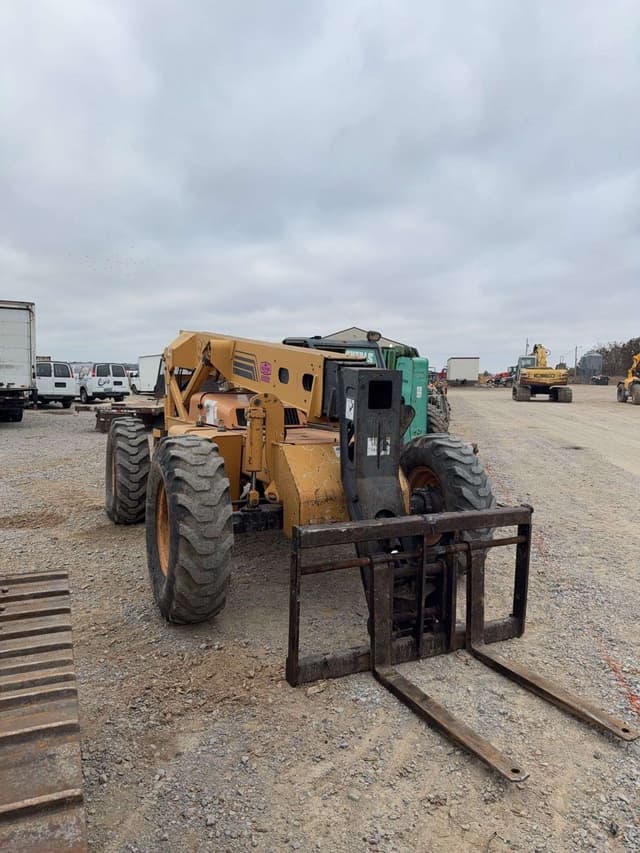 Image of Case 686G equipment image 1