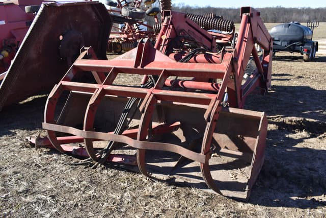 Image of Case IH 710 equipment image 3