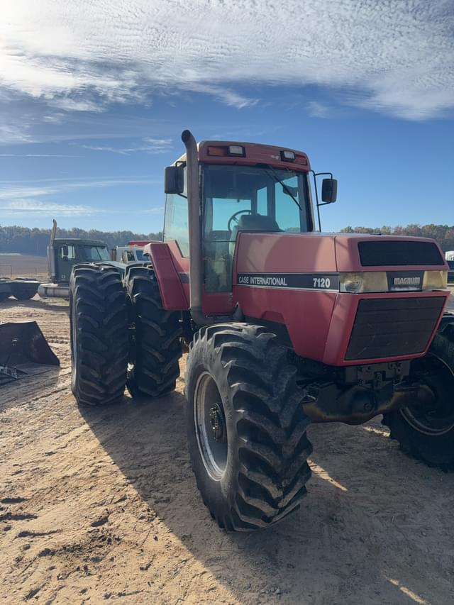 Image of Case IH 7120 equipment image 2