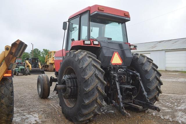 Image of Case IH 7130 equipment image 1
