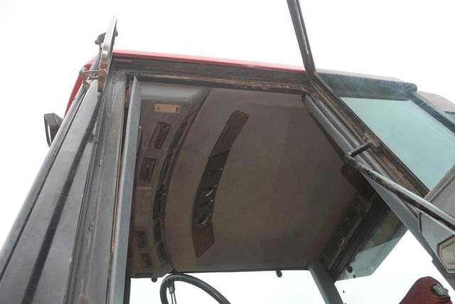 Image of Case IH 7130 equipment image 4