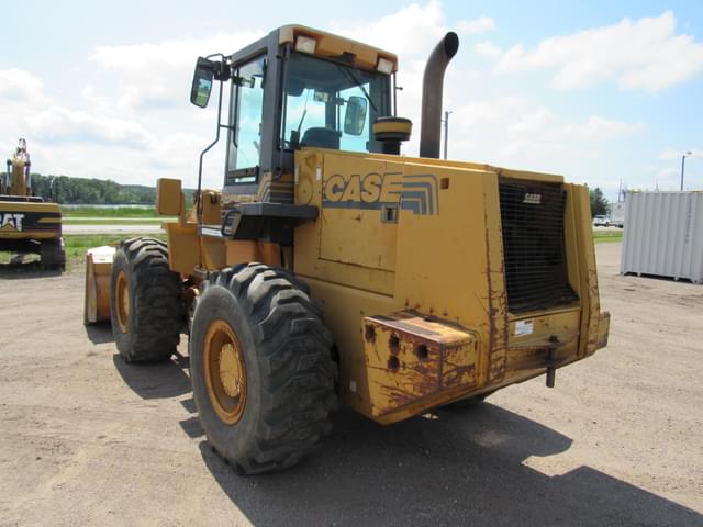 Image of Case 721C equipment image 4