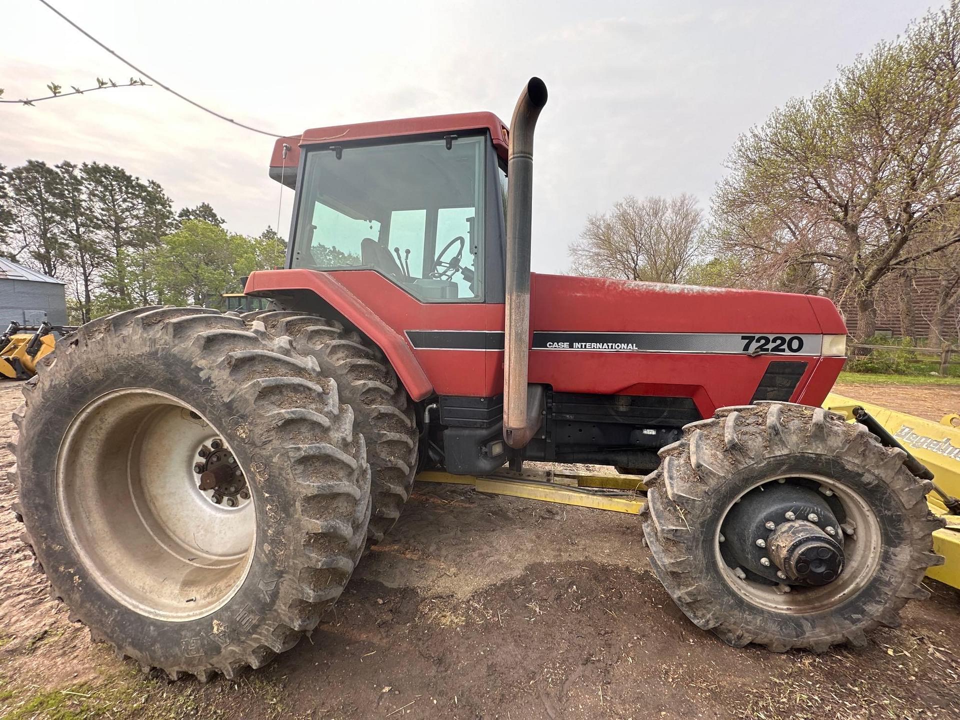 Case Ih 7220 Tractors 100 To 174 Hp For Sale 