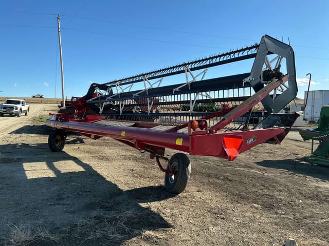 Image of Case IH 725 equipment image 1