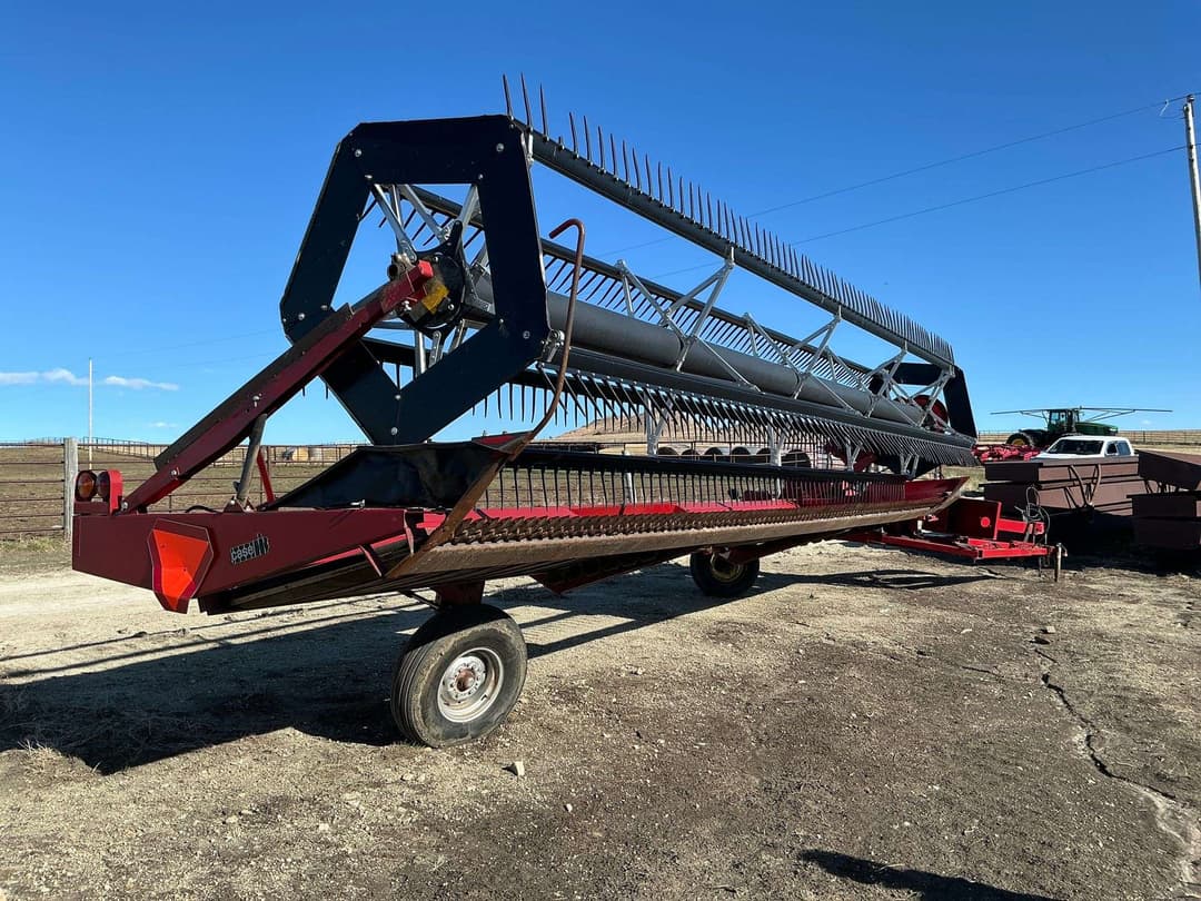 Image of Case IH 725 Primary image