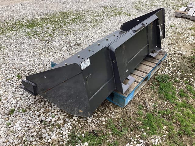 Image of Case HD Bucket equipment image 4