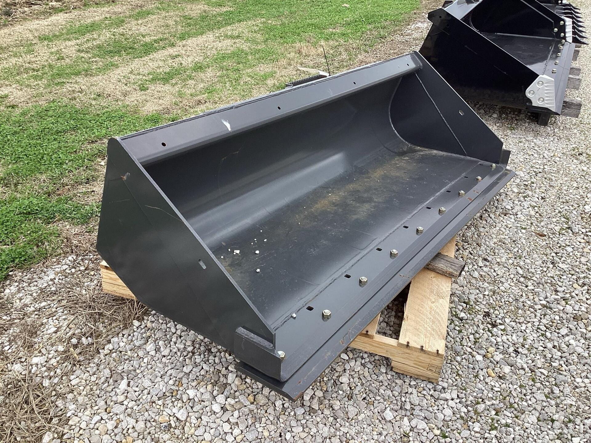 Case HD Bucket Equipment Image0