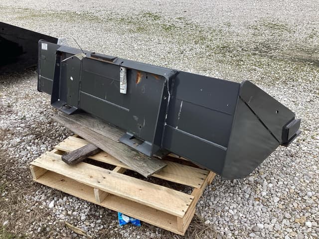 Image of Case HD Bucket equipment image 2