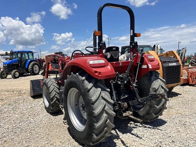 Image of Case IH Farmall 75C equipment image 3