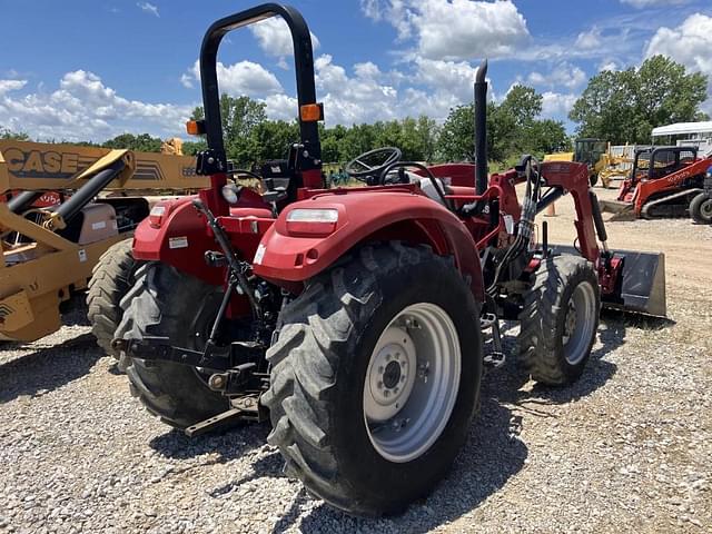 Image of Case IH Farmall 75C equipment image 2