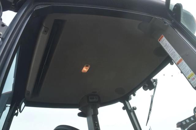 Image of Case IH Farmall 75C equipment image 4