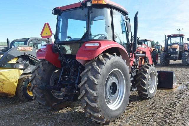 Image of Case IH Farmall 75C equipment image 2