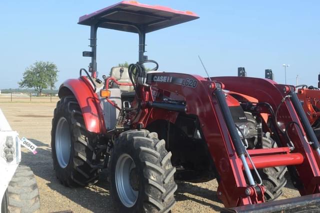 Image of Case IH Farmall 75C equipment image 3