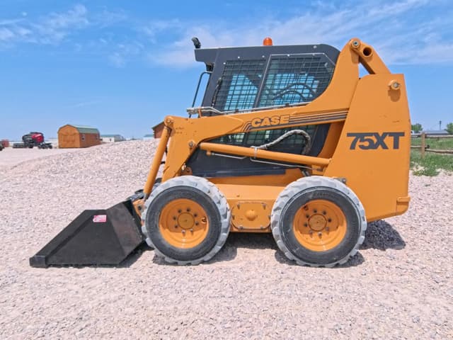Image of Case 75XT equipment image 1