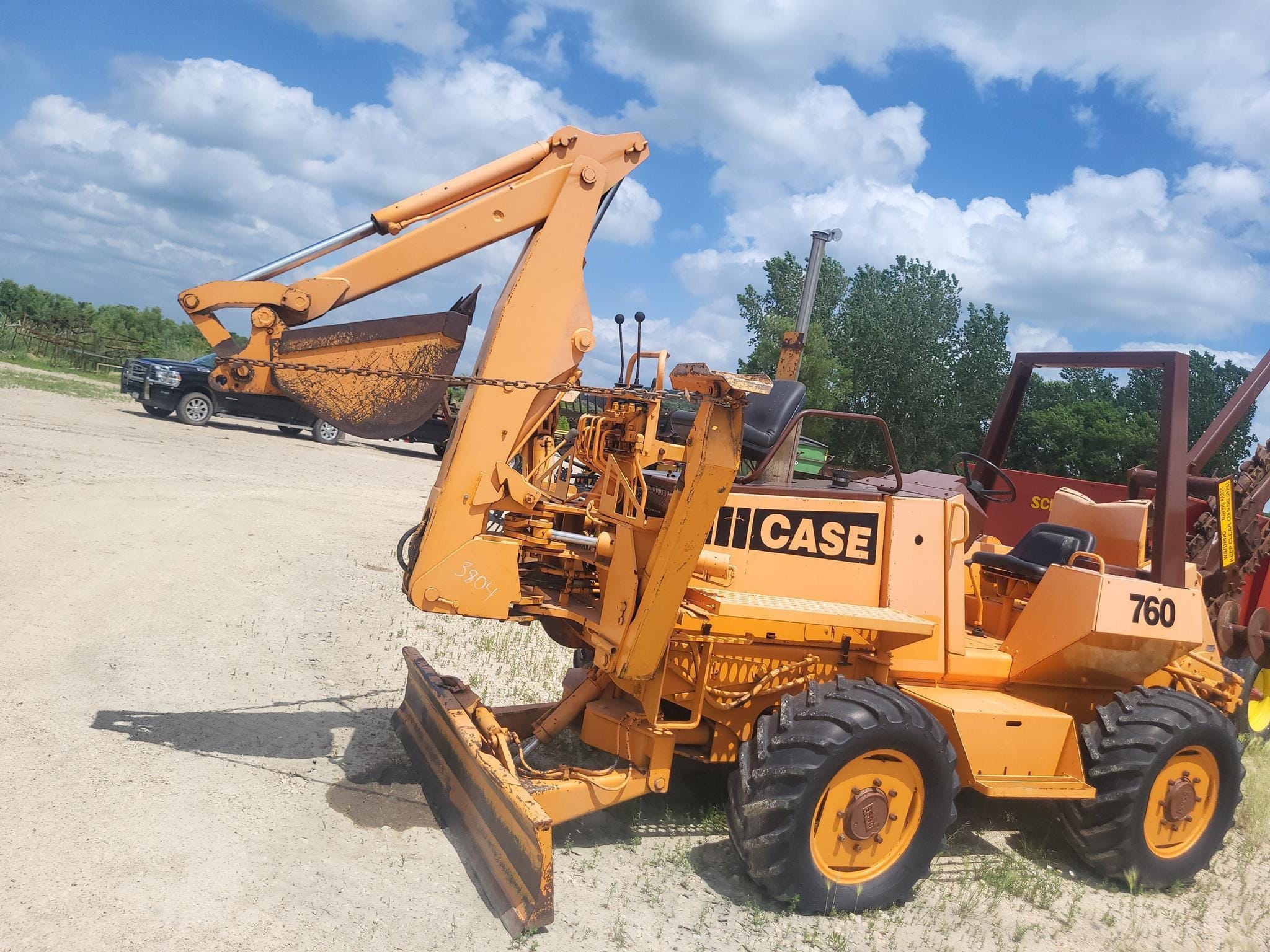 Case 760 Equipment Image0