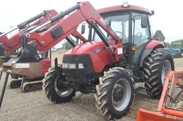 Main image Case IH Farmall 80