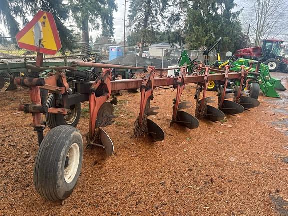 Case Ih 800 Tillage Plows For Sale Tractor Zoom