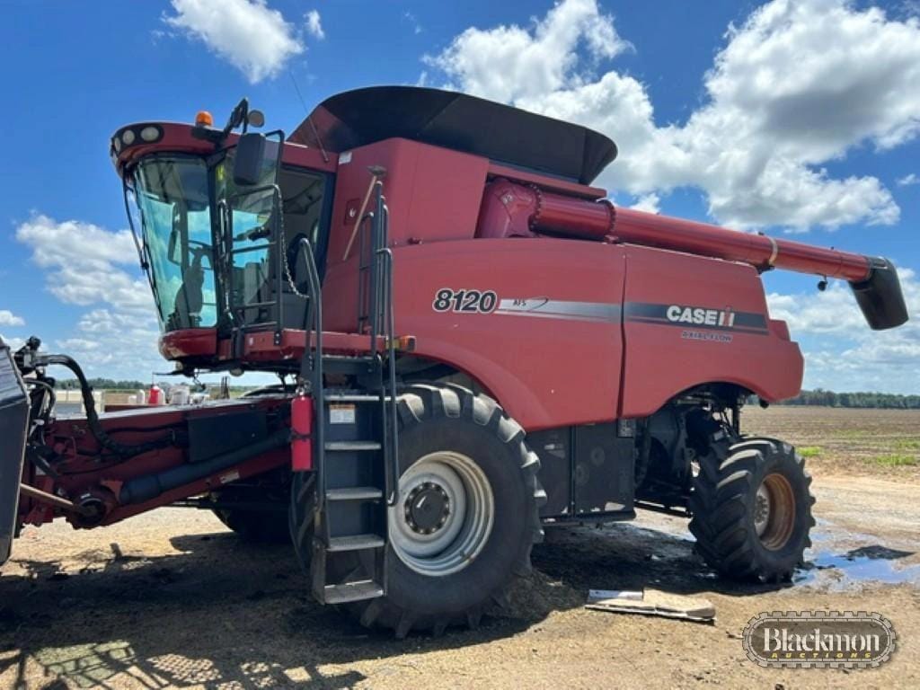 2009 Case IH 8120 Equipment Image0