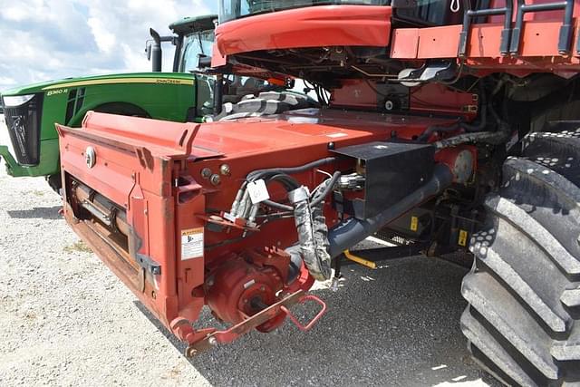 Image of Case IH 8120 equipment image 3