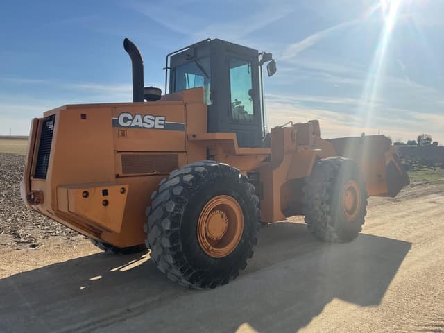 Image of Case 821B equipment image 4