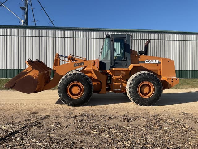 Image of Case 821B equipment image 1