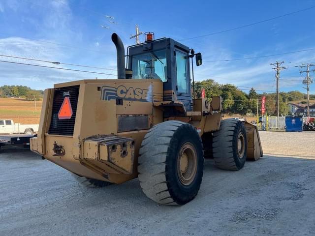 Image of Case 821B equipment image 4