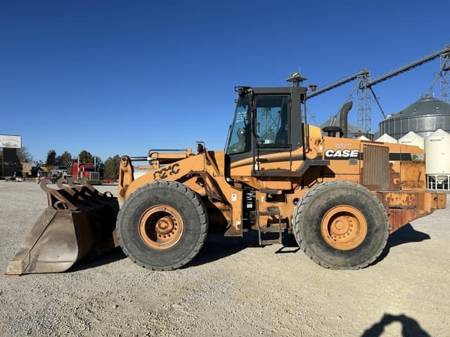 Image of Case 821C equipment image 2