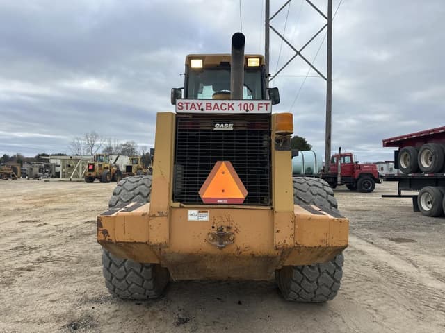 Image of Case 821C equipment image 3