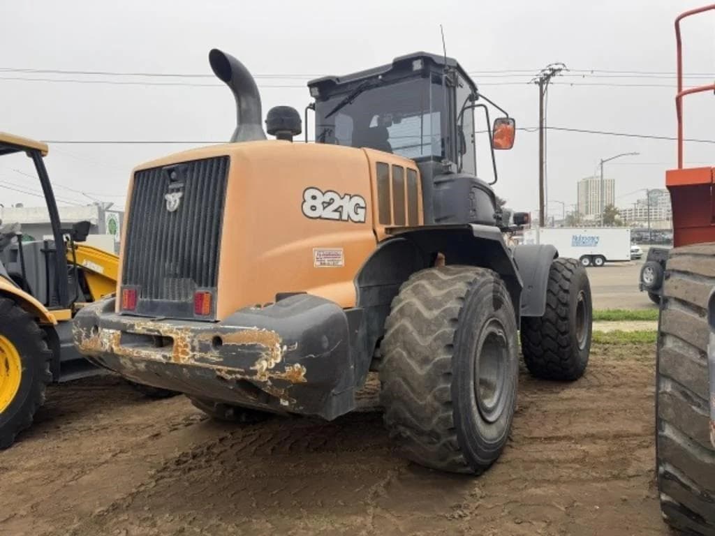 Image of Case 821G Image 1