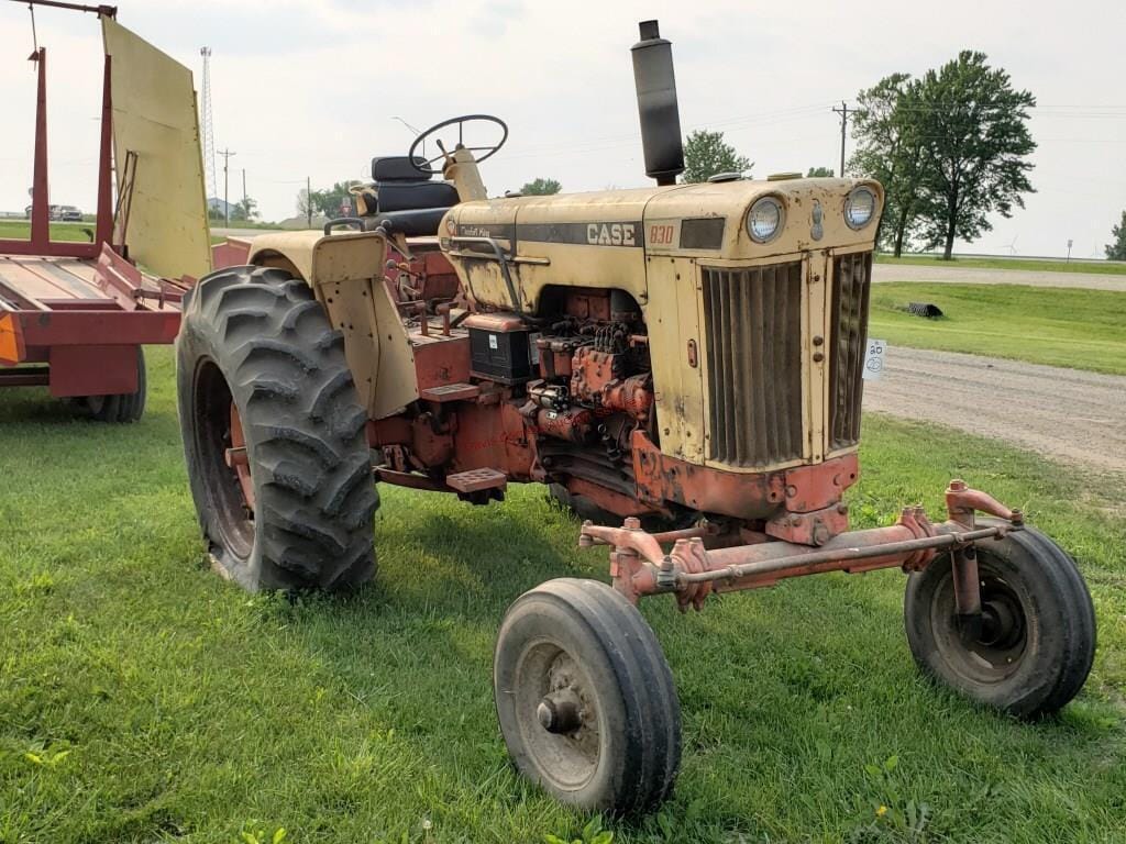 Main image J.I. Case 830