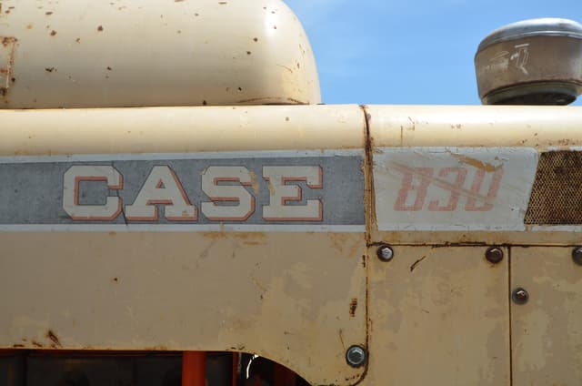 Image of Case 830 equipment image 4