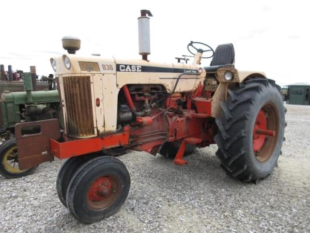 Image of J.I. Case 830 equipment image 1