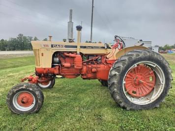 Main image J.I. Case 830