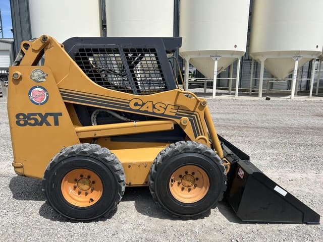Image of Case 85XT equipment image 3