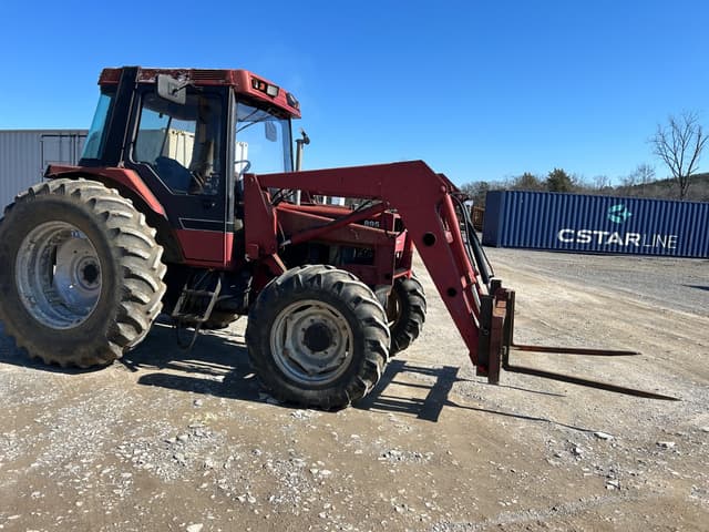 Image of Case IH 895 equipment image 2