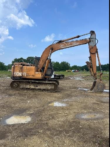 Case 9010B Equipment Image0