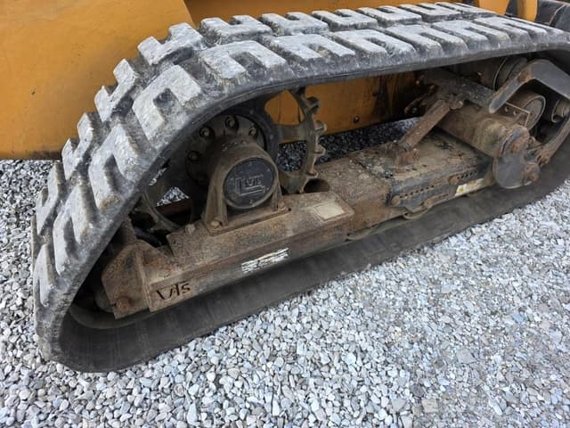 Image of Case 90XT equipment image 4