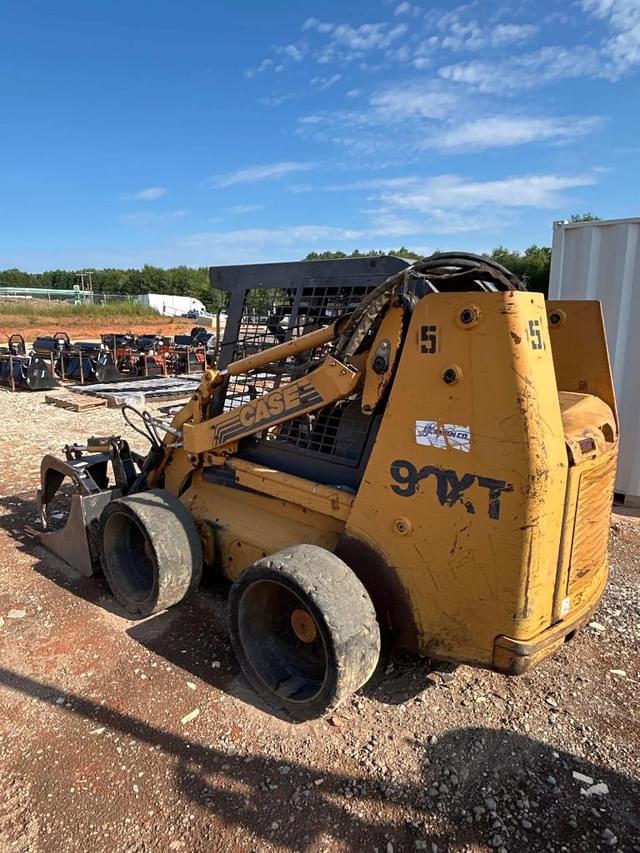 Image of Case 90XT equipment image 2