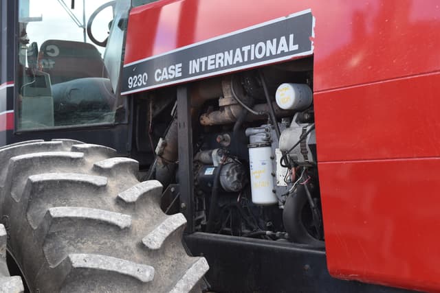 Image of Case IH 9230 equipment image 4