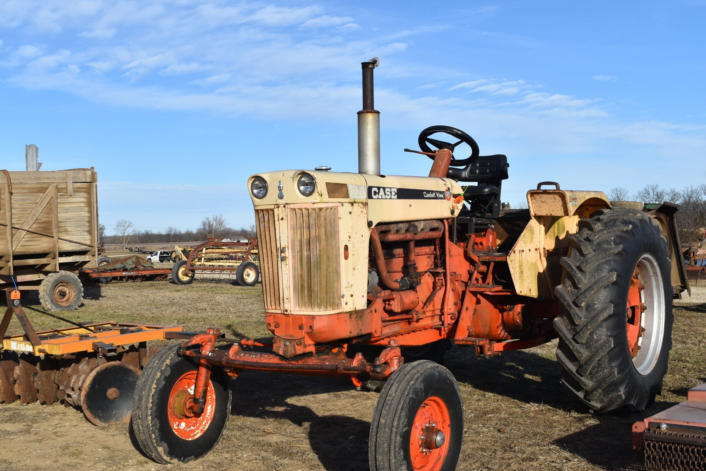 Case 930 Equipment Image0