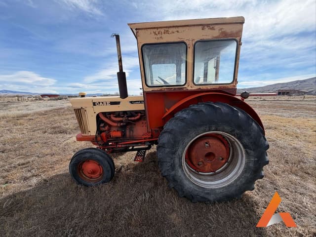 Image of J.I. Case 930 equipment image 1