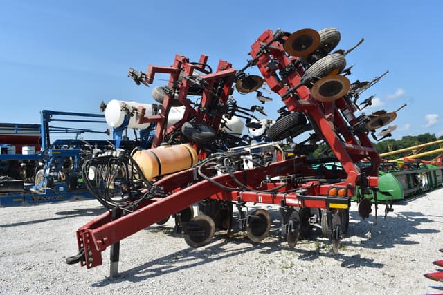 Image of Case IH 930 equipment image 2