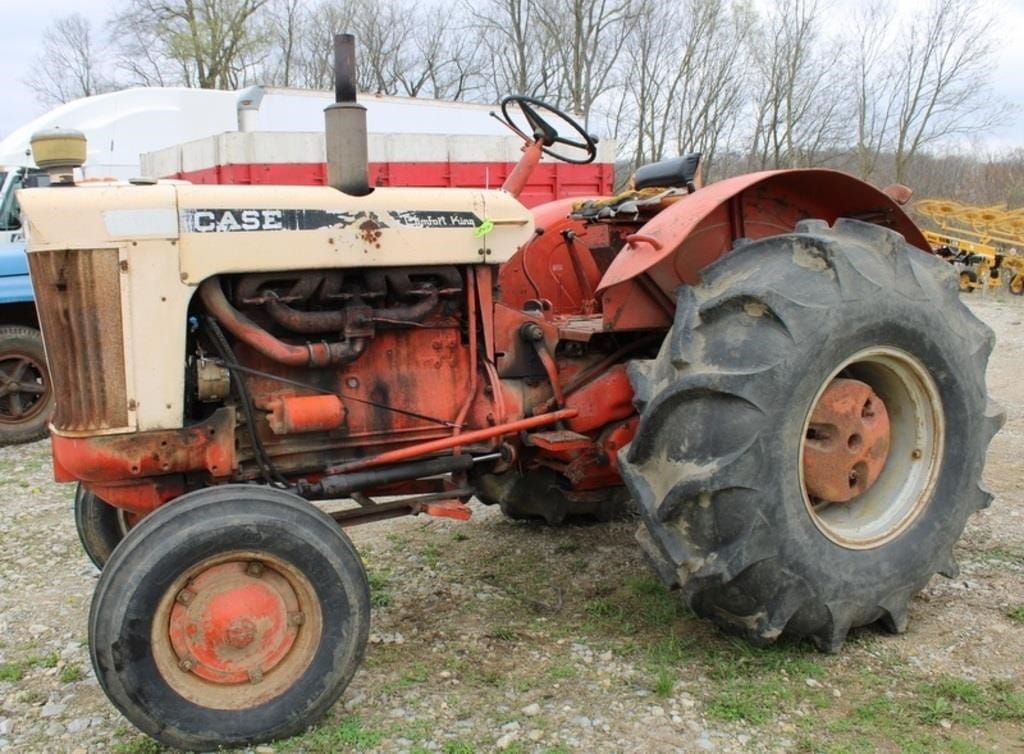 Case 930 Equipment Image0