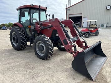 Main image Case IH Farmall 95