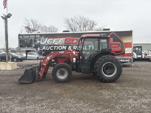 Image of Case IH Farmall 95C equipment image 1