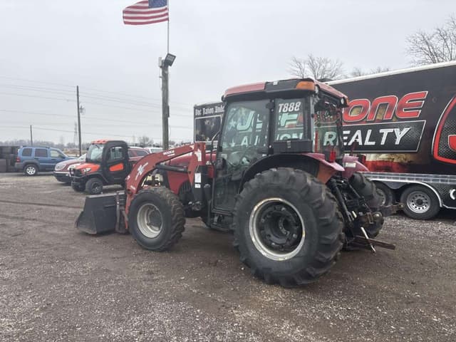 Image of Case IH Farmall 95C equipment image 2