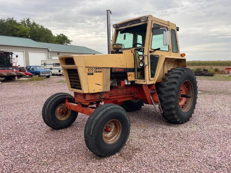 J.I. Case 970 Equipment Image0